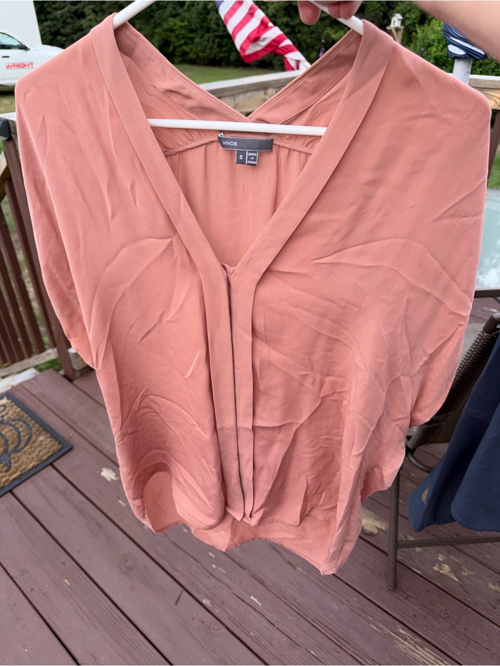 VINCE 100% silk Blouse